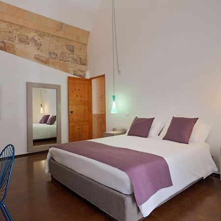 Bed and Breakfast Palazzo Persone Dimora Storica Lecce Exterior foto