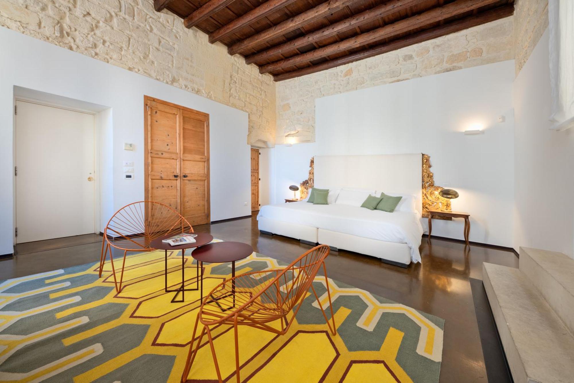 Bed and Breakfast Palazzo Persone Dimora Storica Lecce Exterior foto