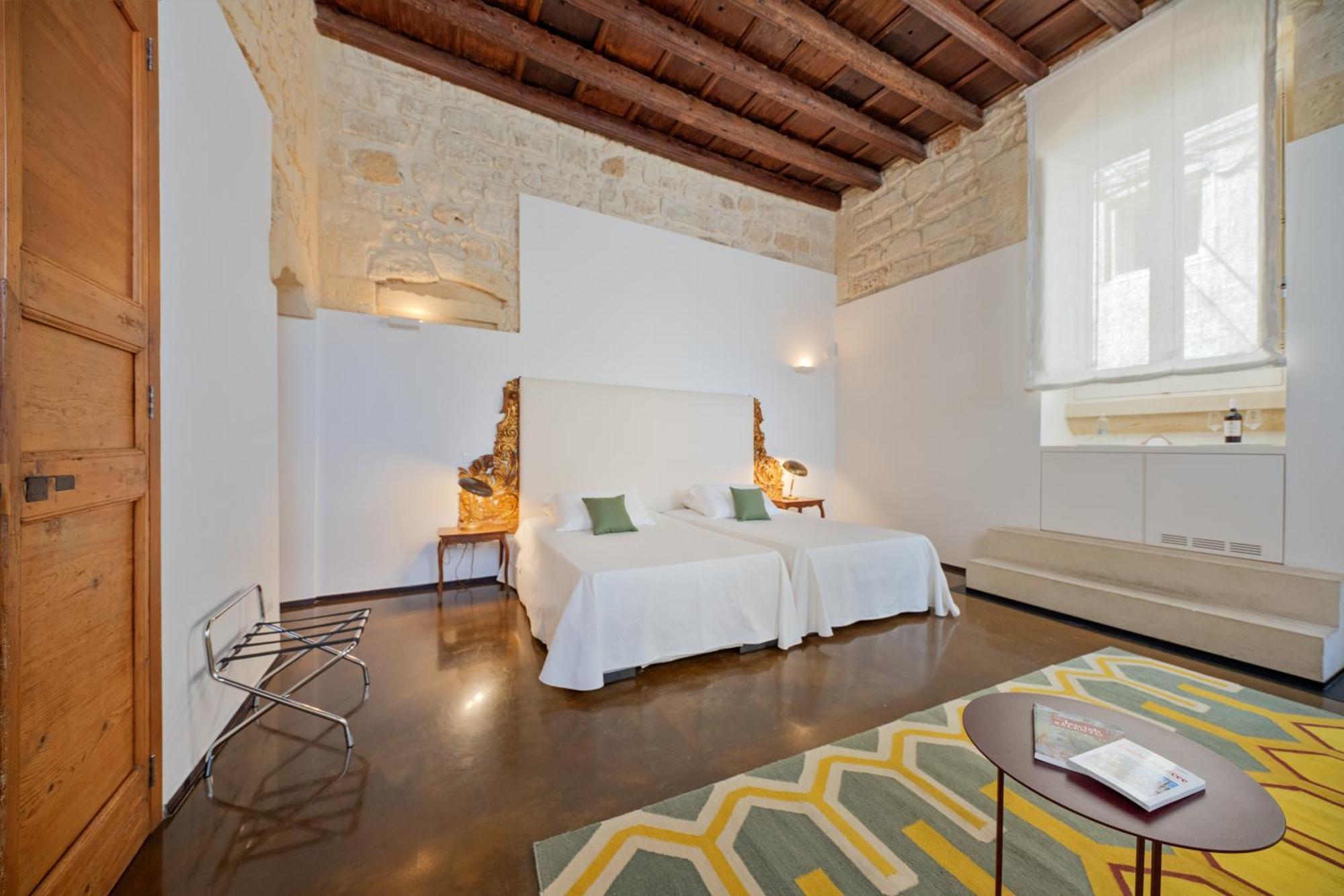 Bed and Breakfast Palazzo Persone Dimora Storica Lecce Exterior foto