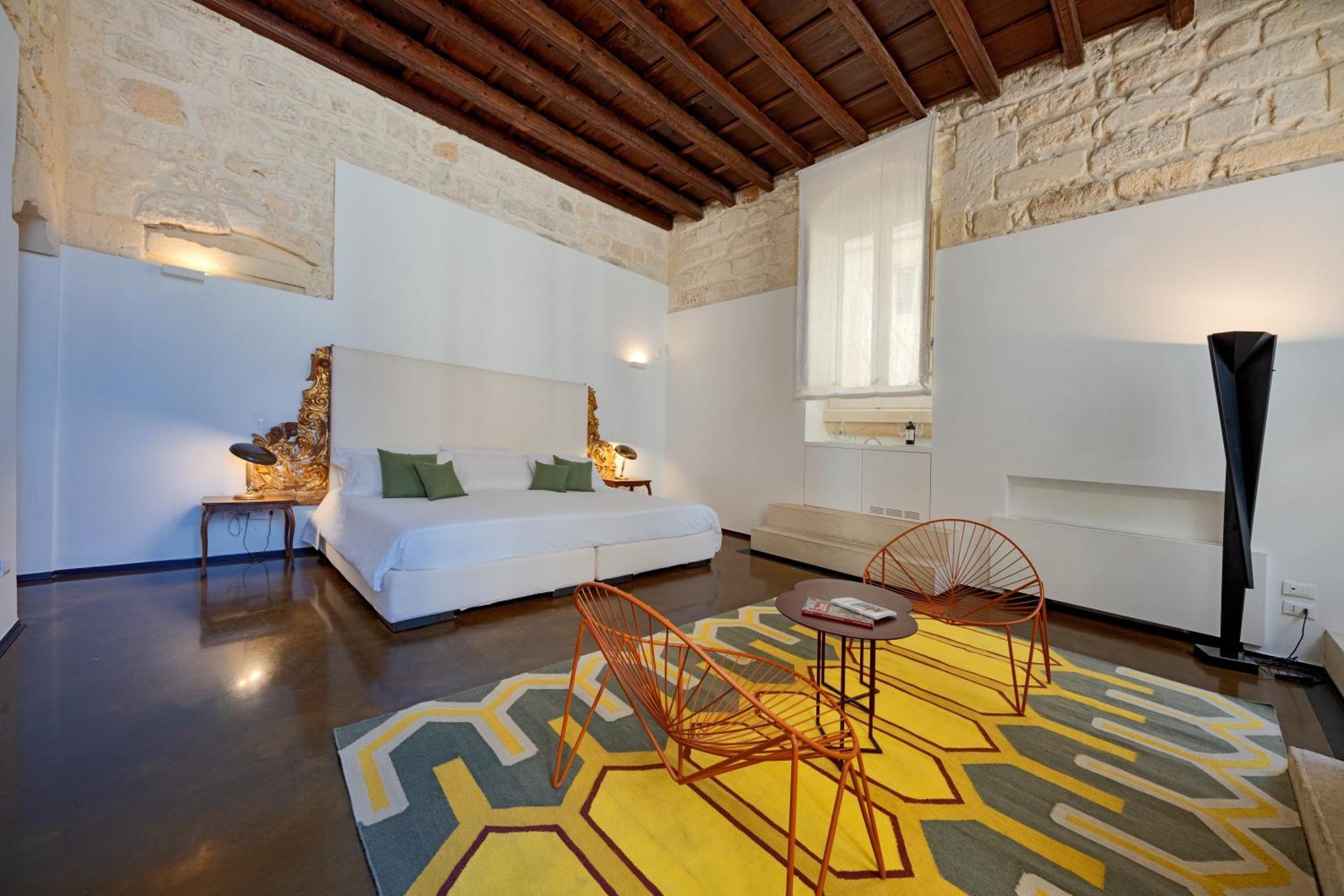 Bed and Breakfast Palazzo Persone Dimora Storica Lecce Exterior foto