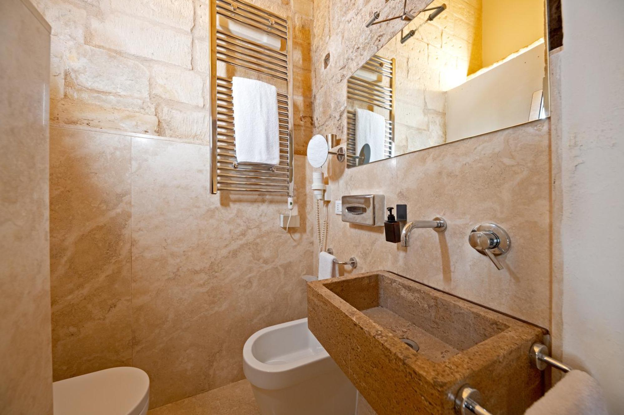Bed and Breakfast Palazzo Persone Dimora Storica Lecce Exterior foto