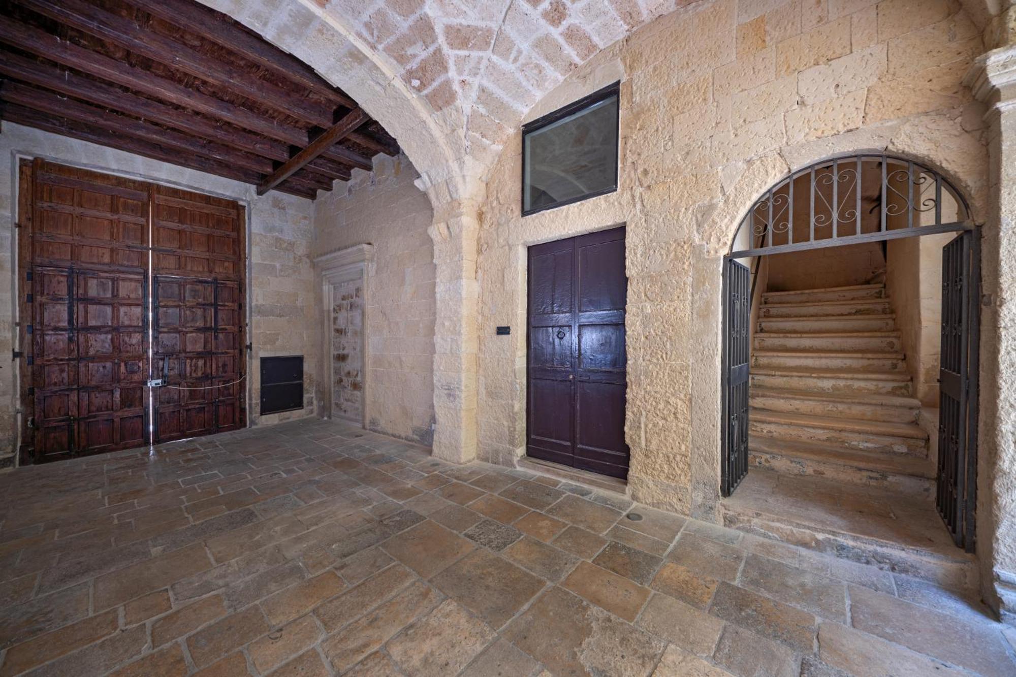 Bed and Breakfast Palazzo Persone Dimora Storica Lecce Exterior foto